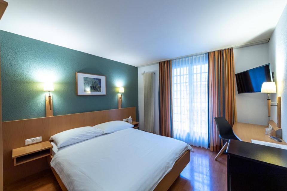 Hotel Les Negociants Vevey Esterno foto