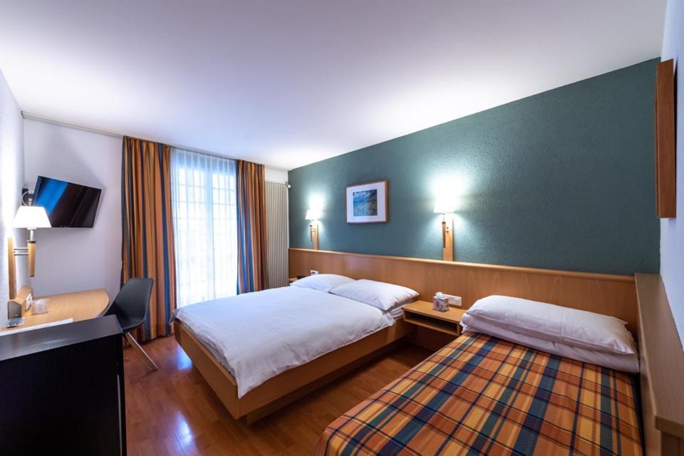 Hotel Les Negociants Vevey Esterno foto