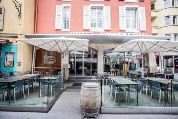 Hotel Les Negociants Vevey Esterno foto
